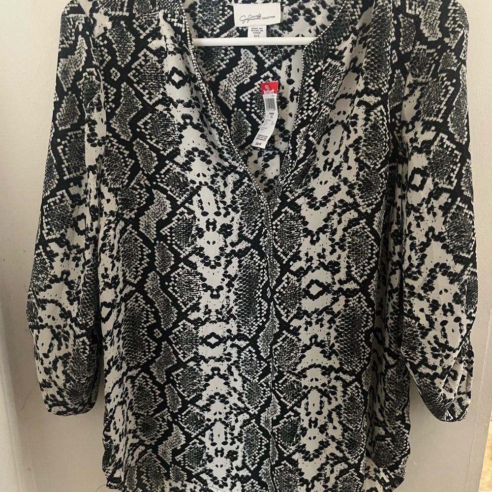 Monochrome Snake Print Blouse